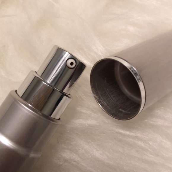 Dior Capture Totale eye cream new full size! - Picture 3 of 4